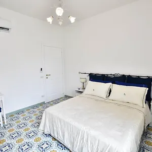 il-gelsomino-amalfi.hotels-amalfi.com/