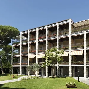 https://hotel-hermitage-forte-dei-marmi.it-tuscanyhotel.com